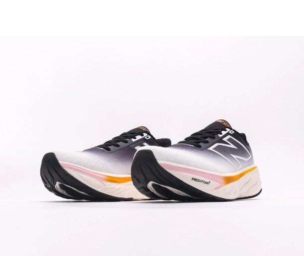 New Balance Fresh Foam x More V5 ''Black.White'' (1:1)