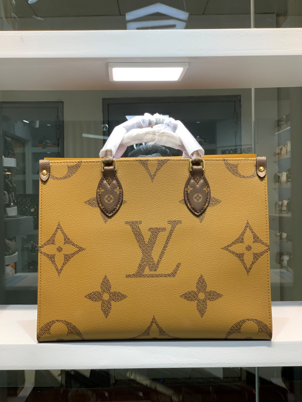 Louis Vuitton On The Go GM Monogram Canvas (A1)