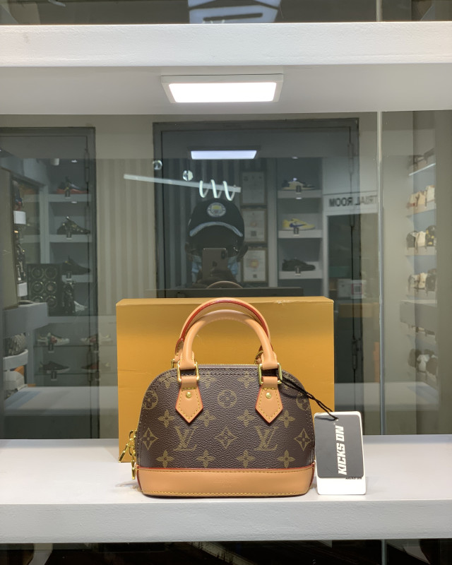 Louis Vuitton Nano Alma Mongram Canvas (1:1)