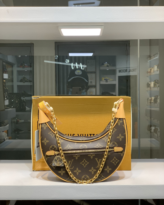 Louis Vuitton Loop Chain Monogram Canvas (1:1)
